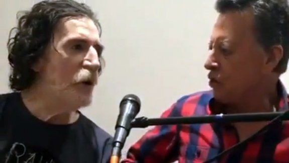 Reapareció Charly y cantó Popotitos con Palito Ortega
