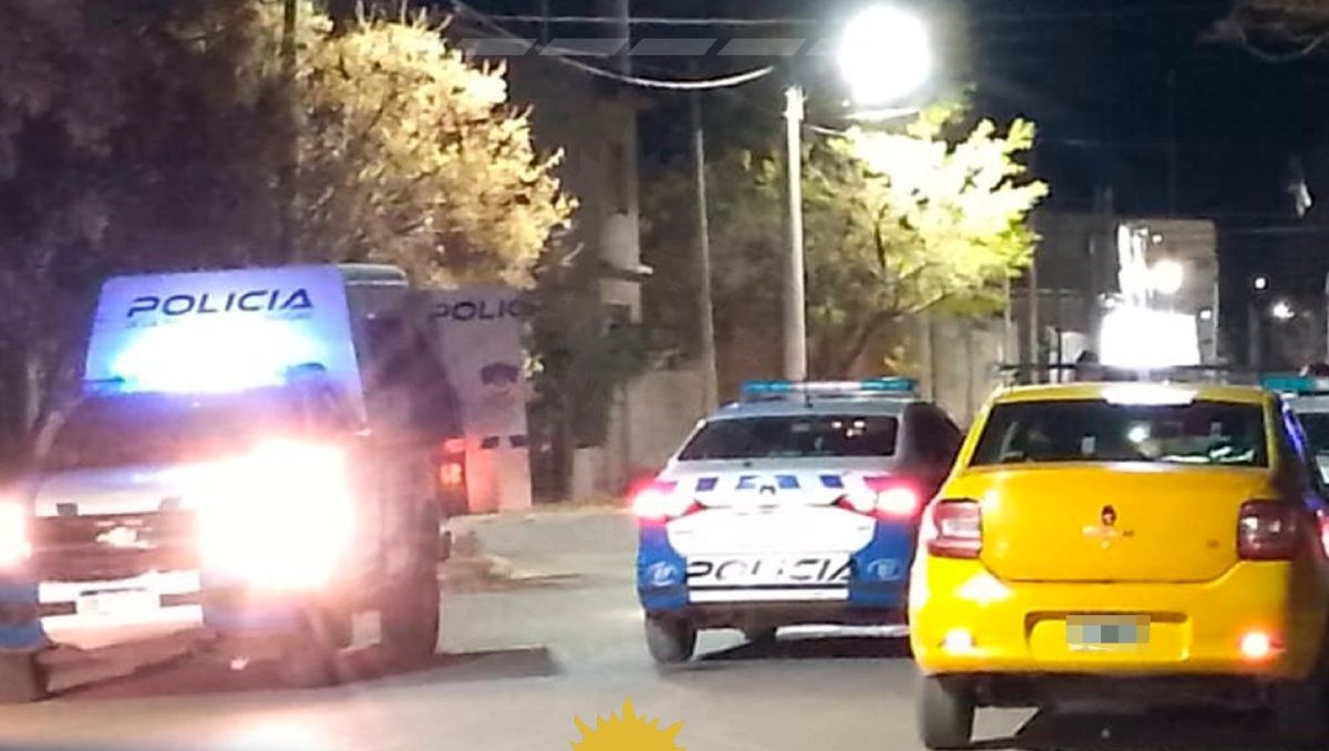 Acusaron a una pareja de ladrones de taxistas