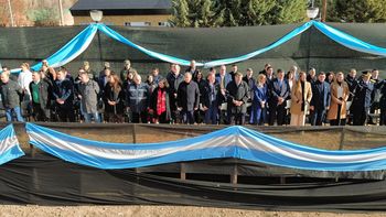 despliegue del gobierno neuquino por el 25 de mayo: presencia en tres actos y mensaje federal despliegue del gobierno neuquino por el 25 de mayo: presencia en tres actos y mensaje federal