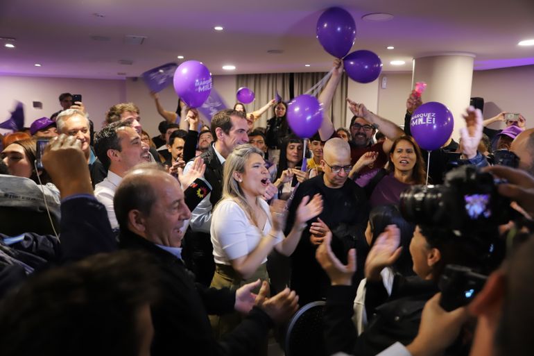 El festejo de La Libertad Avanza en Neuquén festejo el contundente triunfo. El festejo de La Libertad Avanza en Neuquén festejo el contundente triunfo.