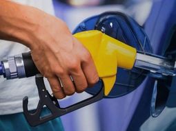 Las estaciones de servicio acumulan seis meses consecutivos de caída en las ventas.
