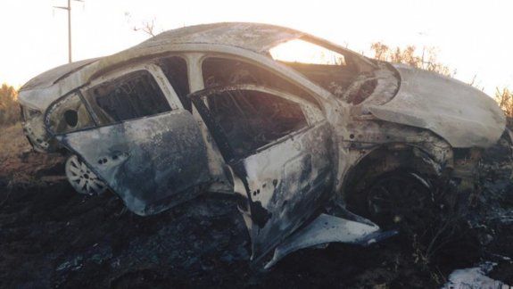 Familia se salvó de milagro al incendiarse su auto
