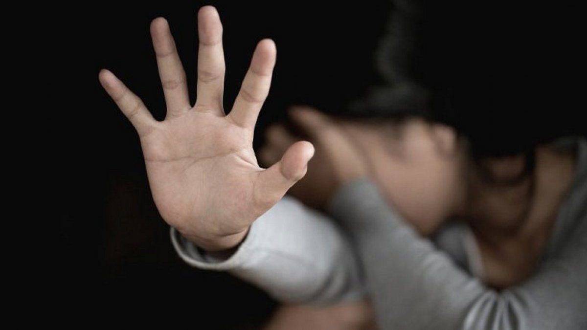 La niña acusó al padrastro por abuso sexual. El hombre zafó tras cumplir las pautas de una probation.&nbsp;