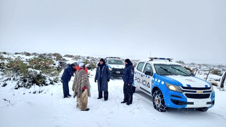 Hallaron a cuatro de los seis crianceros buscados por el temporal