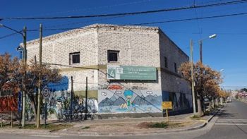 Suspenden las actividades en el CEF N°4 por el regreso de un director denunciado por maltrato Suspenden las actividades en el CEF N°4 por el regreso de un director denunciado por maltrato