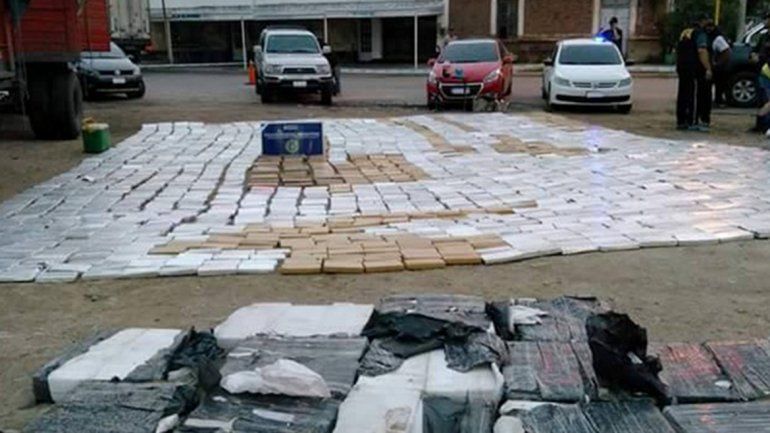 Golpe al narcotráfico: secuestraron 2.600 kilos de marihuana