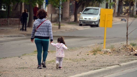 El maltrato físico y psicológico, seguido de privaciones económicas y todo tipo de abuso son las principales causas de denuncias ante la Justicia por parte de las mujeres que viven en el oeste.&nbsp;