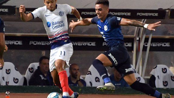 Talleres le ganó a San Lorenzo  y le complicó las copas