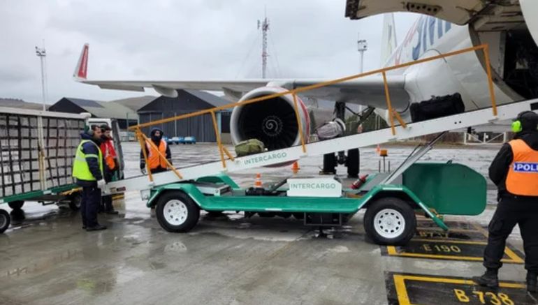 El Gobierno autorizó la privatización total de Intercargo y venderá sus acciones