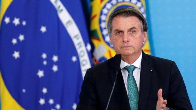 Jair Bolsonaro amenazó con usar el ejército para acabar cuarentenas