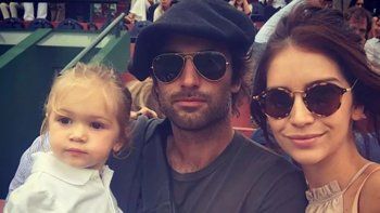 El polémico video del novio de Zaira Nara manejando con su hija a upa