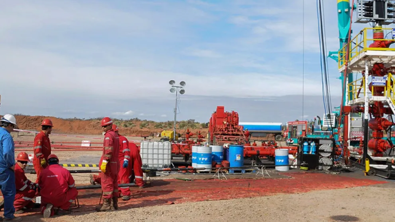 Las industrias vinculadas a Vaca Muerta están ya en nivel de empezar a invertir..