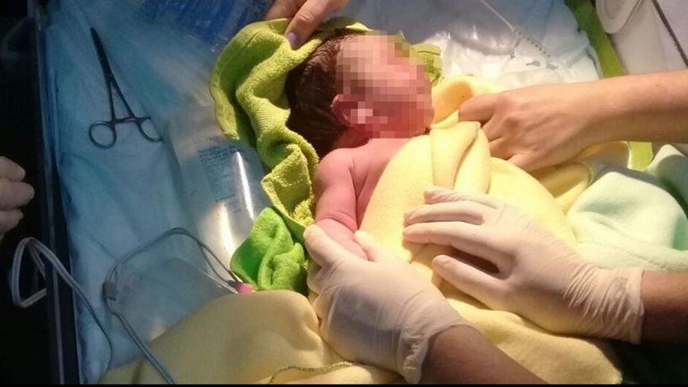 El bebé fue bautizado Gabriel