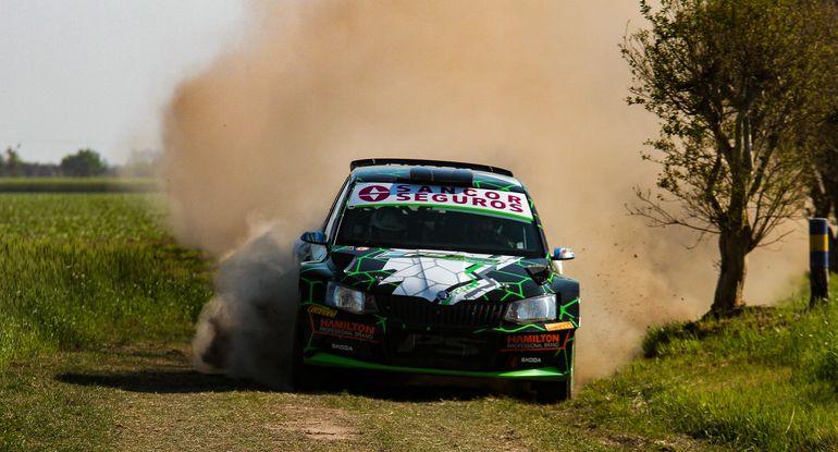 Rally: Cancio volvió a subirse al podio en el Argentino, Rocca ganó en Piedra del Águila