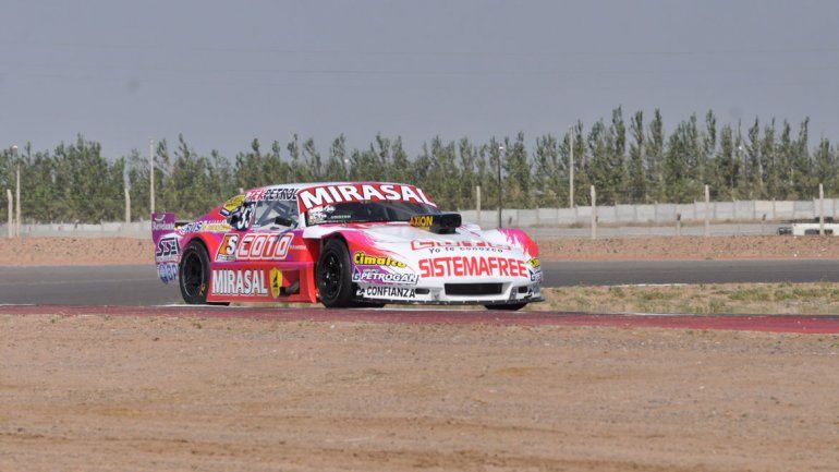 Camilo se metió entre los 20 primeros y Urcera no levanta en el TC