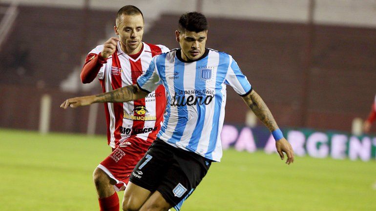 El memorable partido entre Racing de Avellaneda y el Rojo neuquino. Petrolero