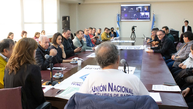 Legisladores de la oposición impulsan una ley de clubes de barrio en Neuquén