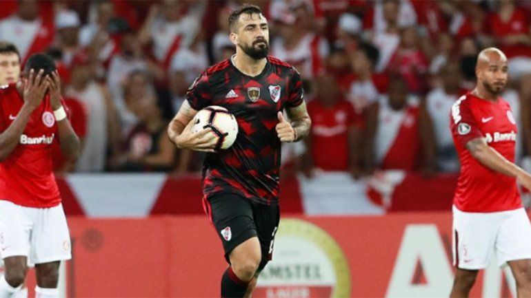 River sufrió en Porto Alegre pero le alcanzó para rescatar un empate