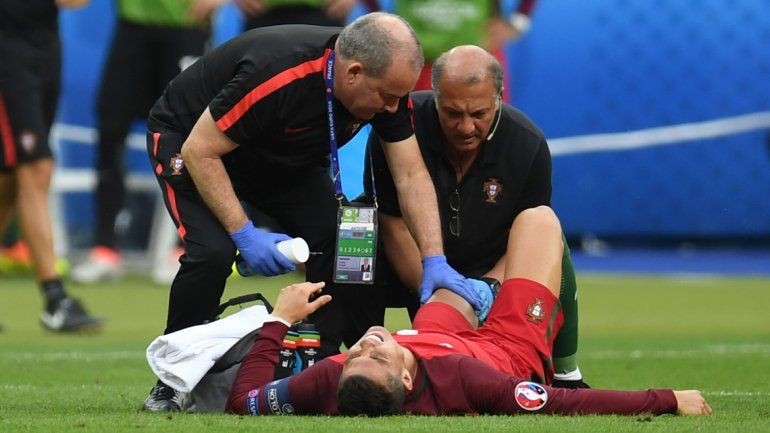 Entre lágrimas, Cristiano Ronaldo volvió a dejar una final de Eurocopa