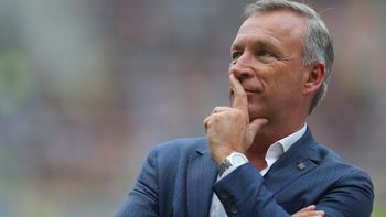 el presidente de talleres, andres fassi, se vendio un jugador a si mismo el presidente de talleres, andres fassi, se vendio un jugador a si mismo