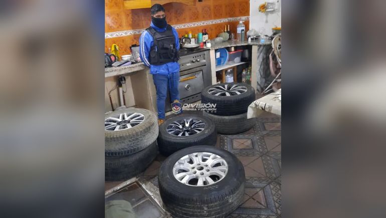 Desbarataron a banda que robaba ruedas a camionetas de alta gama
