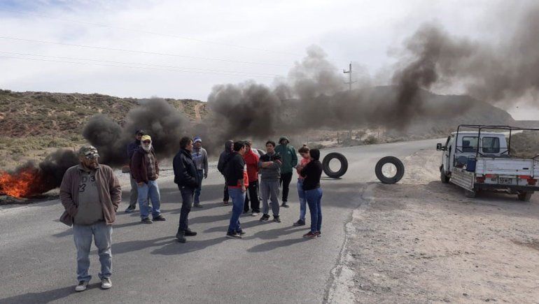 Vecinos de Valentina Norte Rural cortaron calles en reclamo por gas