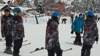 egresados en alerta por el costo de esquiar en bariloche egresados en alerta por el costo de esquiar en bariloche