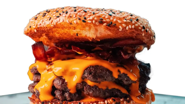 Hamburguesería Flama.