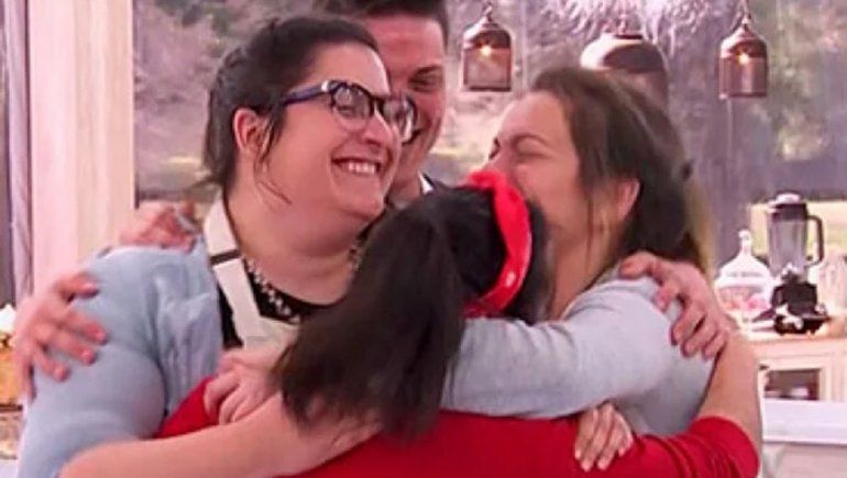 En las redes estallaron por la falsa semifinal de Bake Off