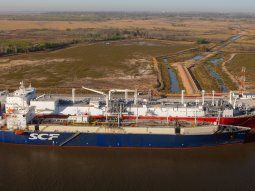 Argentina importa GNL para los picos de demanda del invierno. Argentina importa GNL para los picos de demanda del invierno.