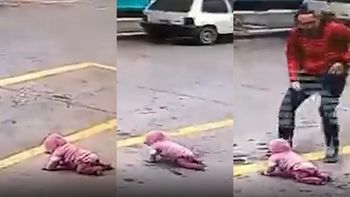 una bebe gateaba sola en la calle y fue rescatada por un vecino