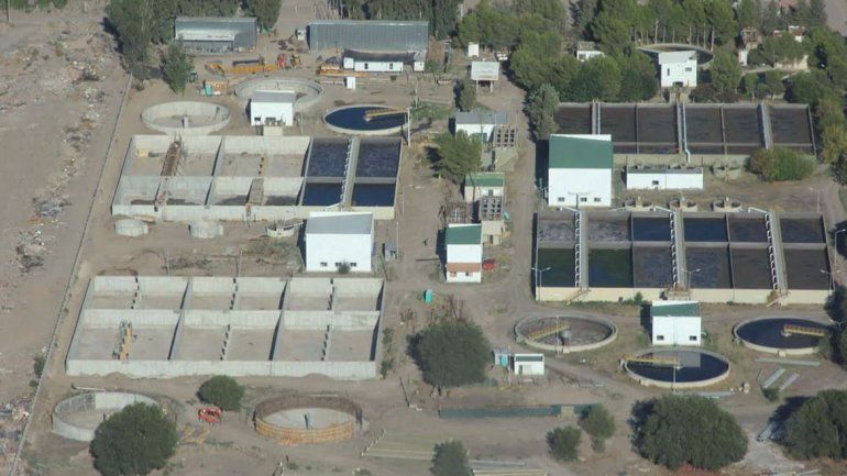 Las denuncias sobre la contaminación de los ríos afloran a pesar de los estudios que hacen los organismos.