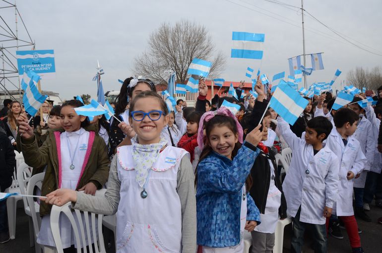 Más de mil chicos prometerán la bandera en el Paseo de la Costa