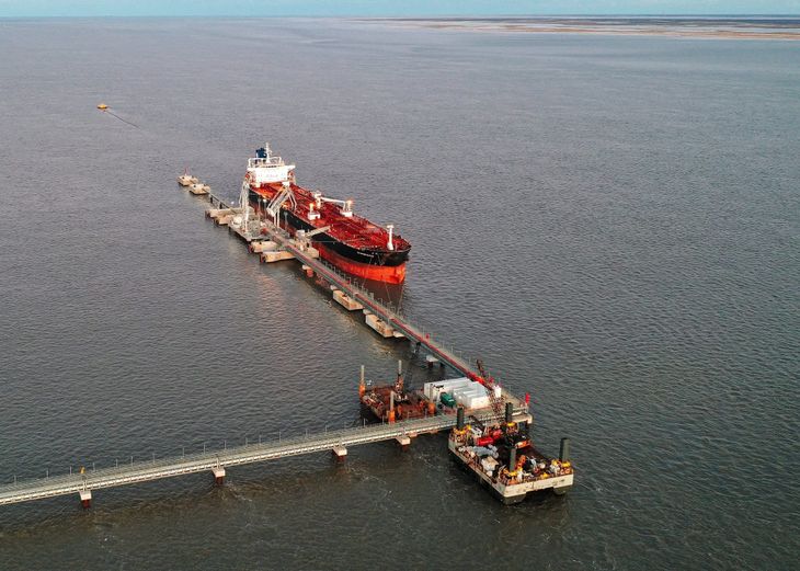 Días atrás, el buque Seaways Eagle cargó 70.000 toneladas de crudo de Vaca Muerta con destino a los Estados Unidos.