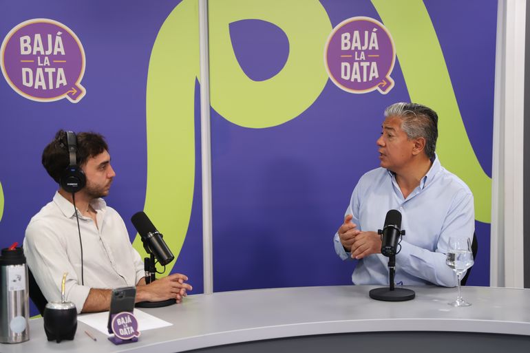 Rolando Figueroa pasó por Bajá La Data