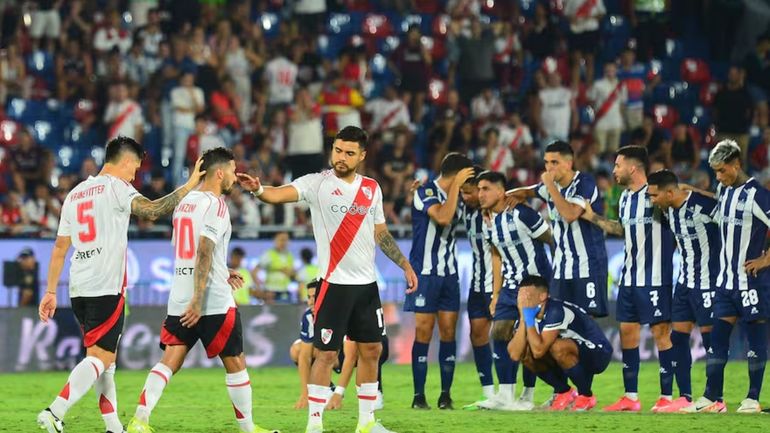 River perdió por penales con Talleres