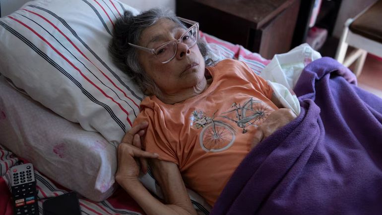 María del Carmen Ludueña pasó siete años postrada y murió mientras esperaba una autorización judicial para acceder a la eutanasia. (Foto: Gastón Taylor) María del Carmen Ludueña pasó siete años postrada y murió mientras esperaba una autorización judicial para acceder a la eutanasia. (Foto: Gastón Taylor)
