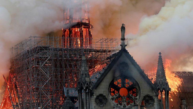 Mal pronóstico para poder salvar Notre Dame