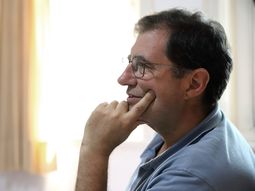 Esteban Jockers, decano de la FACA. Foto: Claudio Espinoza. Esteban Jockers, decano de la FACA. Foto: Claudio Espinoza.