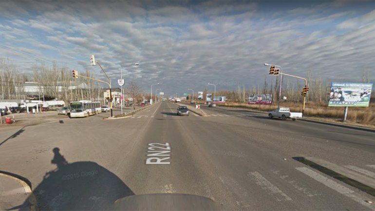 Cuatro autos protagonizaron un choque en cadena sobre la Ruta 22: un herido