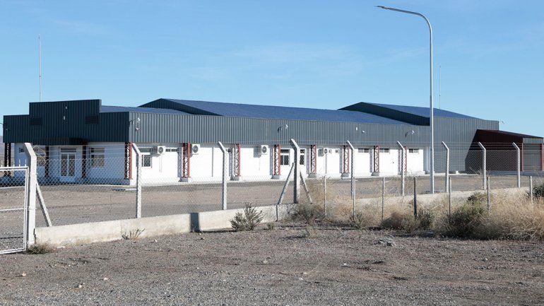 Piedra del Águila: llevarán luz a la planta de truchas