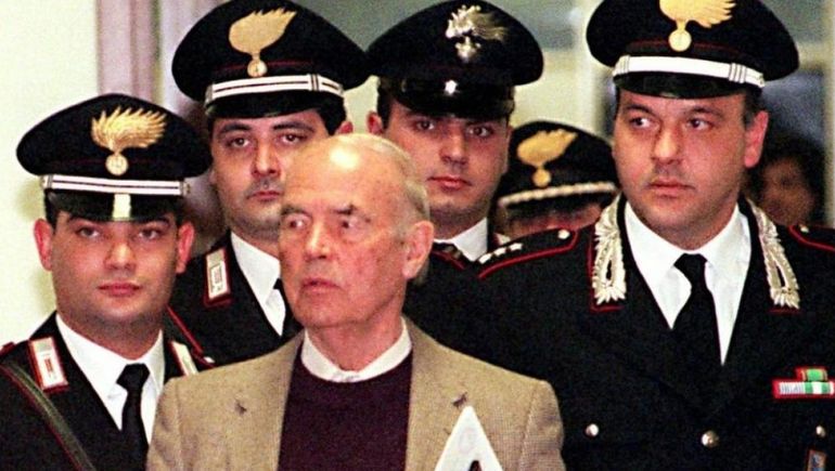 A 10 años de la muerte de Erick Priebke, uno de los últimos nazis