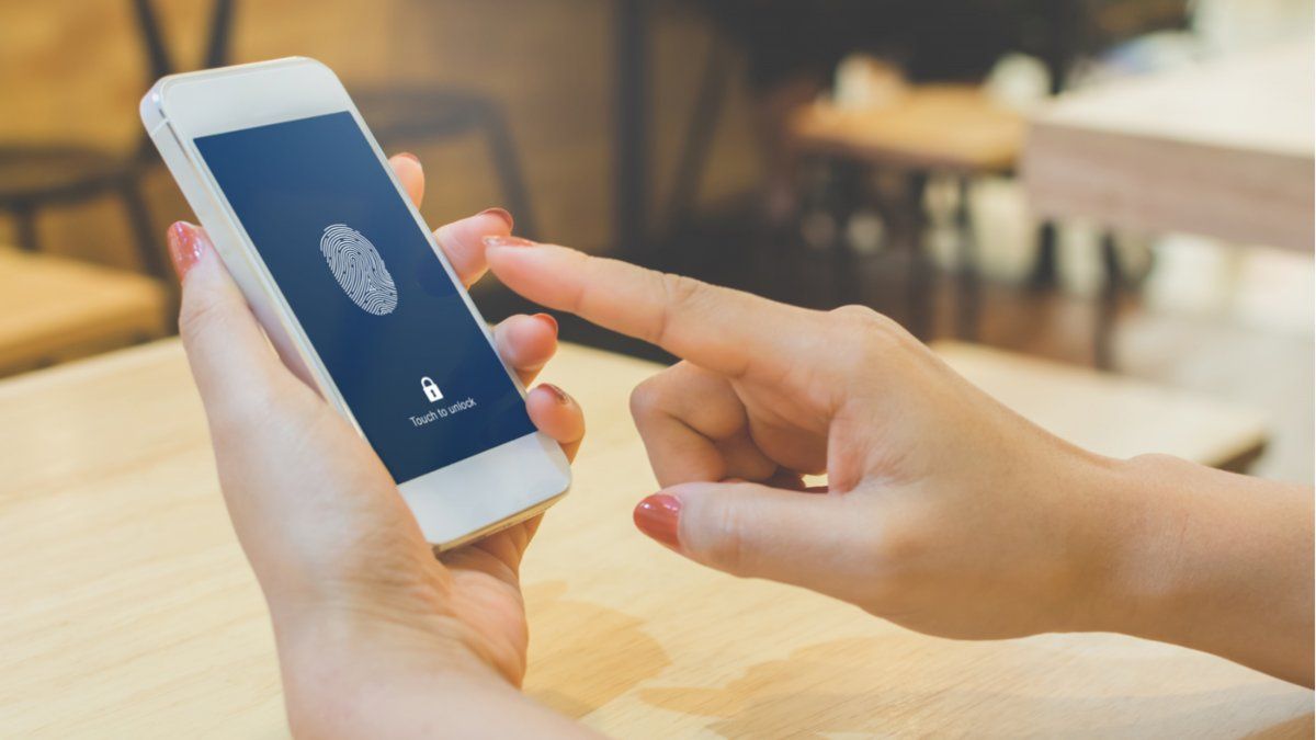 So you can protect your Facebook Messenger chats with a fingerprint