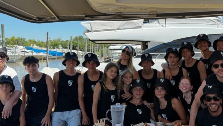 Cómo fue el festejo de Valentino, el hijo de Wanda Nara y Maxi López: sus dos padres juntos y en yate