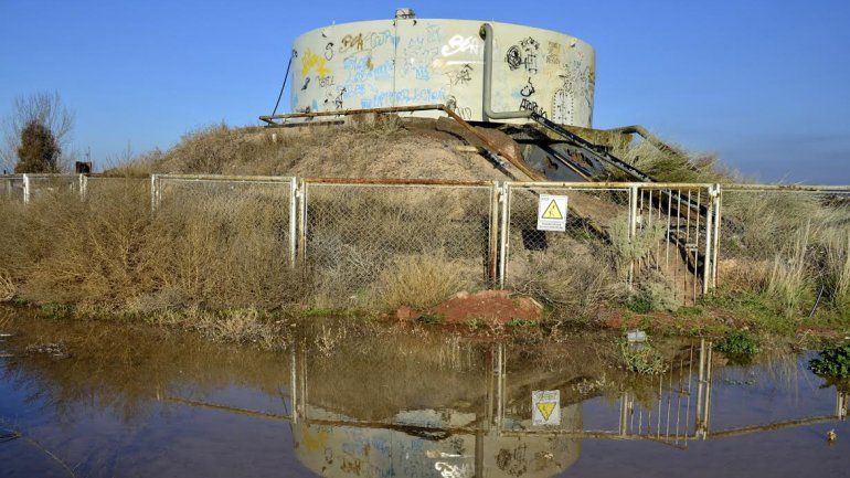 La Municipalidad de Rincón multa a YPF por derrame de agua