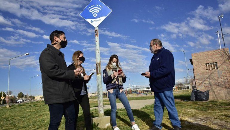 Neuquén ya tiene 217 puntos WiFi en plazas y edificios públicos