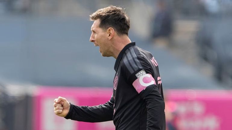 No lo para nadie: con otro gol de tiro libre, Lionel Messi le dio un triunfazo al Inter Miami