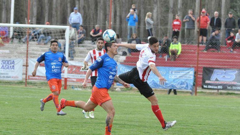 Independiente no pudo con Roca y rescató un punto en La Chacra