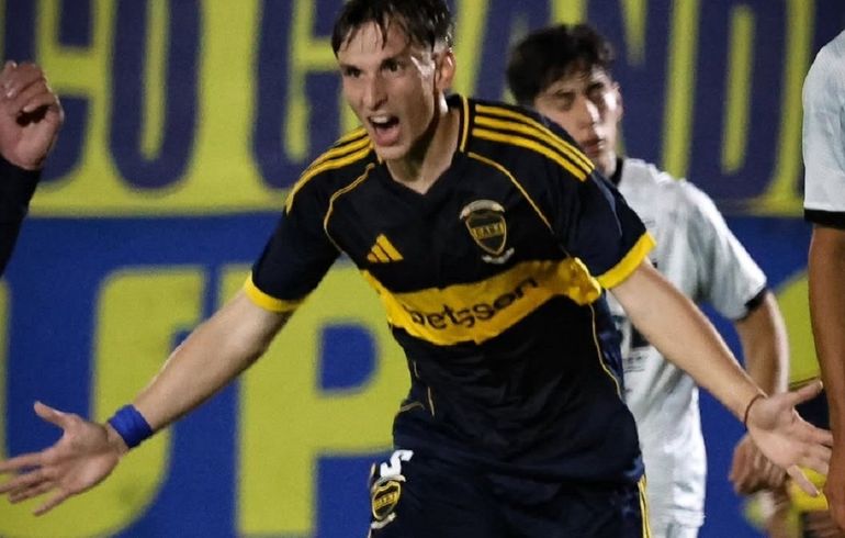 Con los delanteros de Boca en baja, ¿no será momento del cipoleño Valentino Simoni?