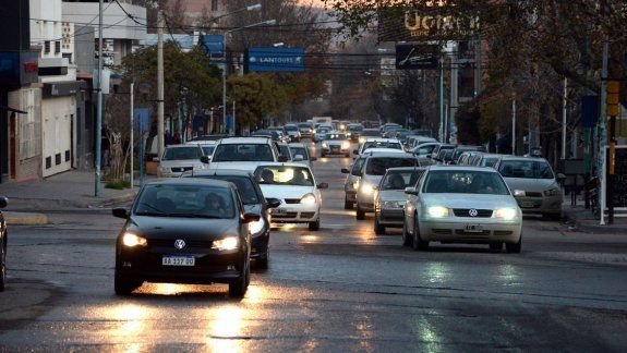 150 vehiculos registrados en otras localidades pagaran en neuquen